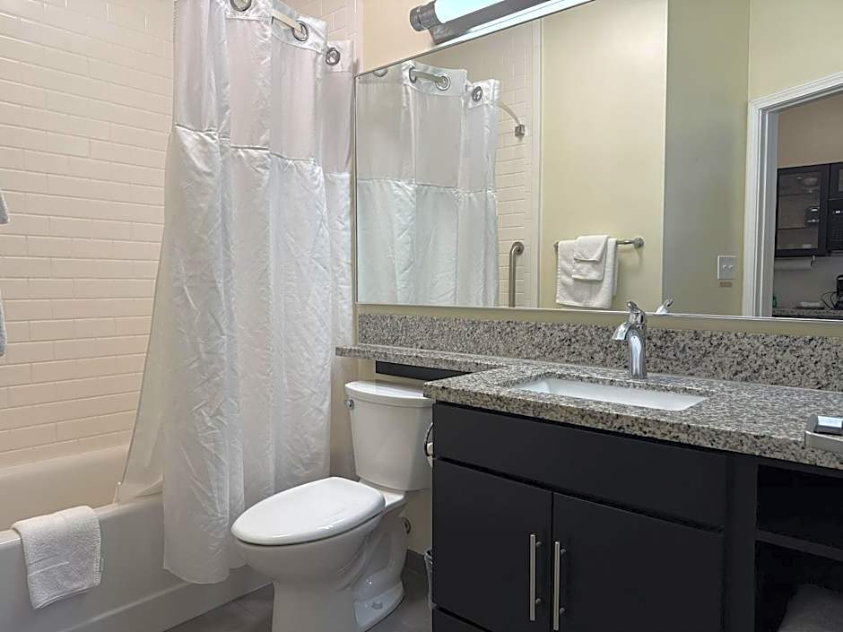CANDLEWOOD SUITES - JACKSONVILLE - MAYPORT By IHG