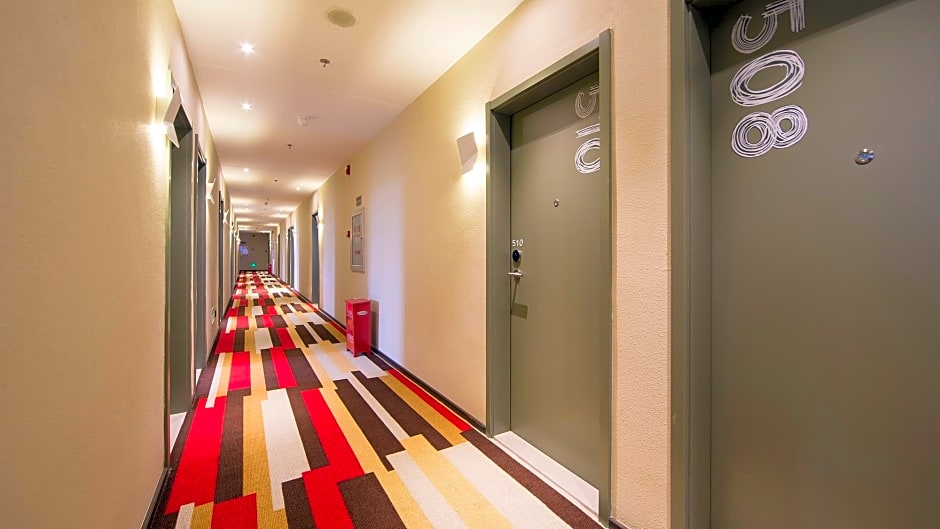 Ibis Hotel (Beijing East the Temple of Heaven Subw – Beijing, NY