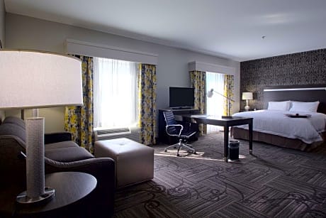 King Room with Sofa Bed - Non-Smoking