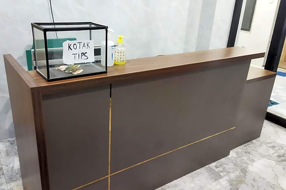 OYO Life 93497 Griya Kost Rr