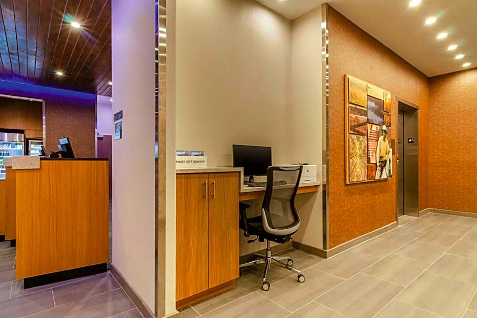 Fairfield Inn & Suites by Marriott Kansas City Shawnee