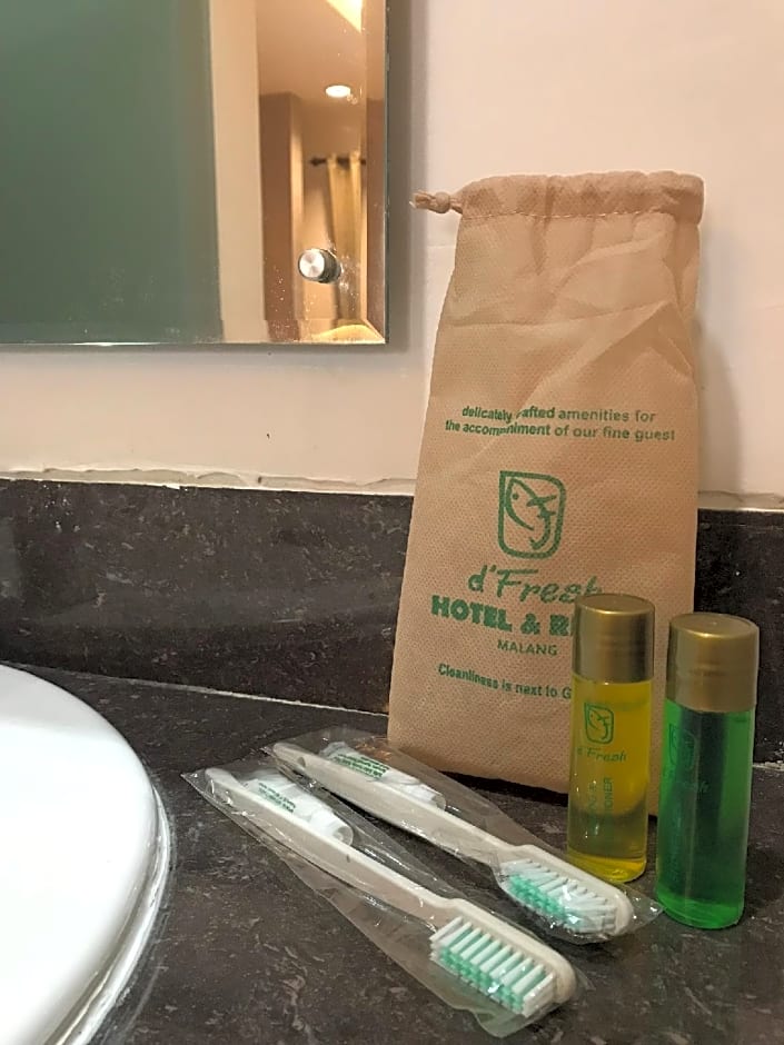 D'Fresh Guest House and Resto