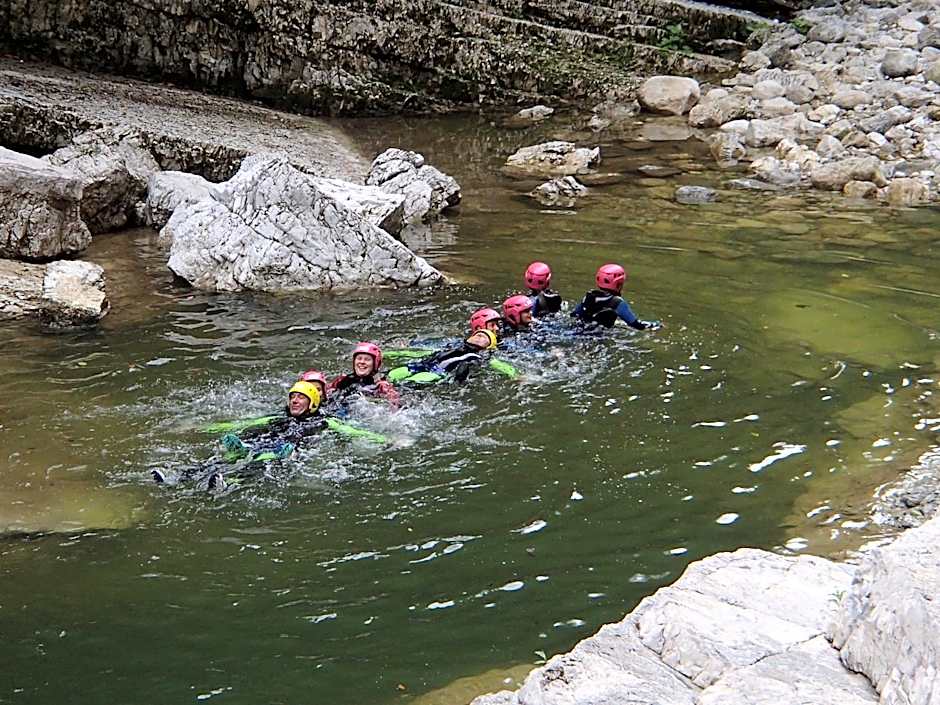 Hotel.Pension.Golingen