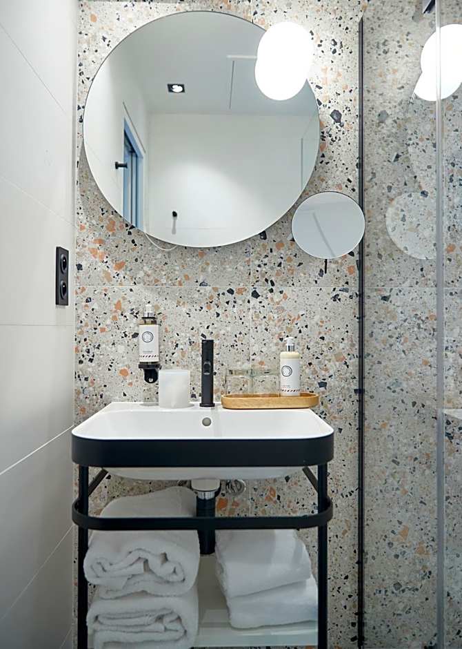 Hotel Amoi Paris
