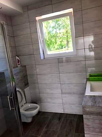 LEMA Pokoje Gościnne