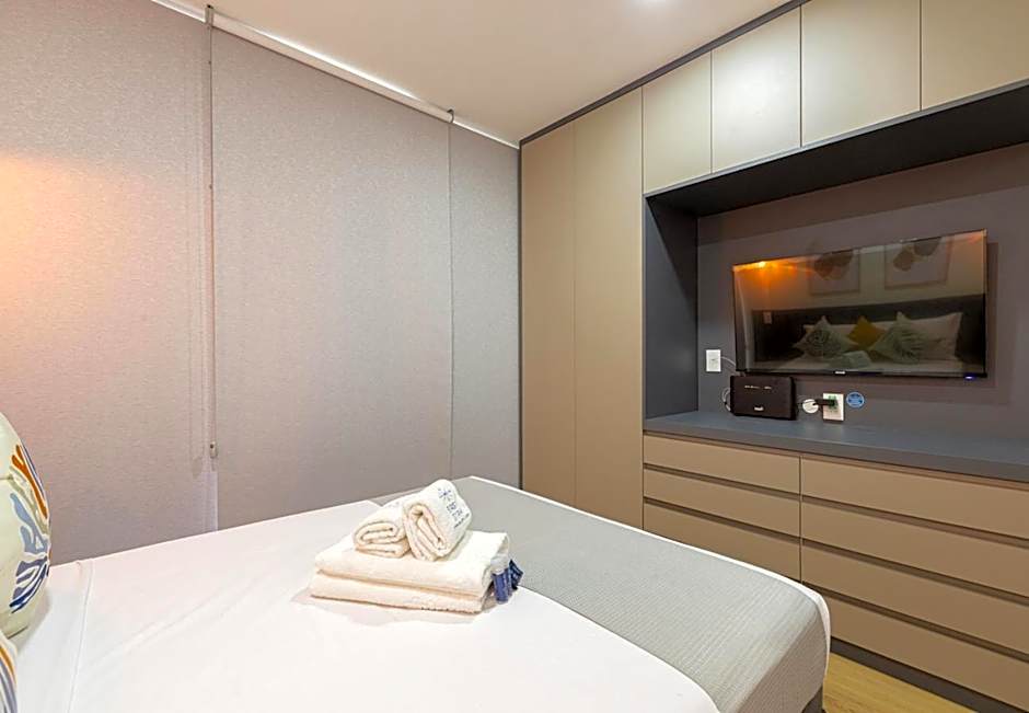 Easy Star - Lindo Studio no Brooklin ao lado Av. Santo Amaro! - ZT01H