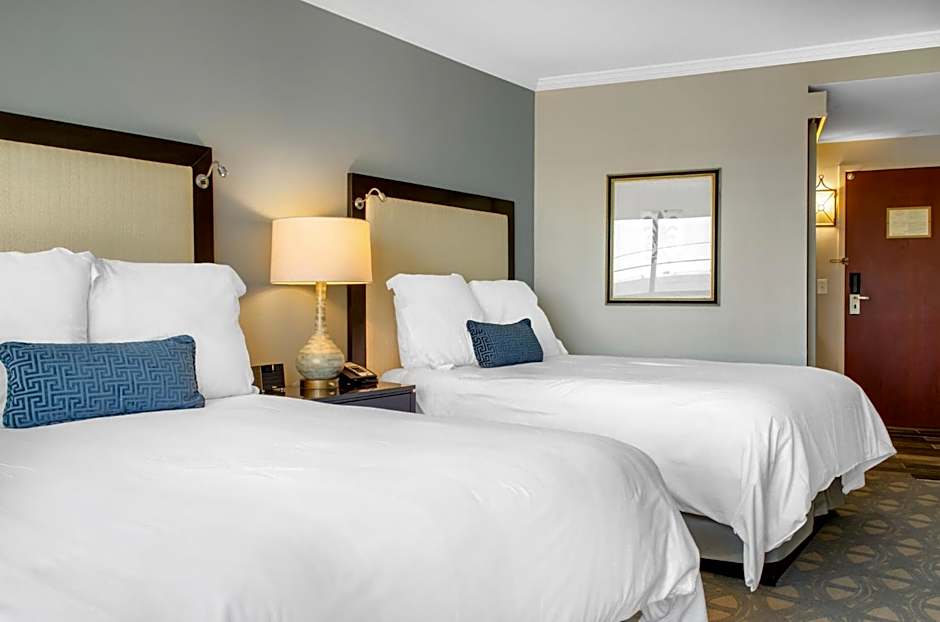 THE RIVERFRONT HOTEL NEW ORLEANS
