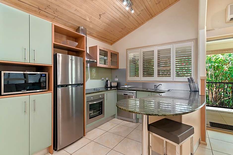 Ashmore Palms Holiday Village