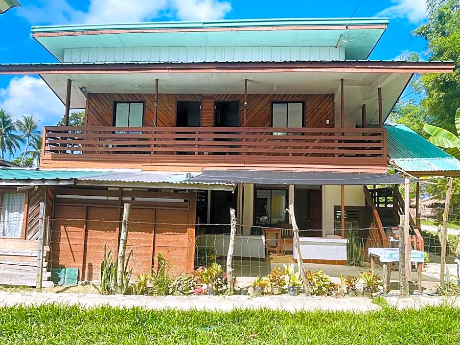 D' Angels Inn, Port Barton