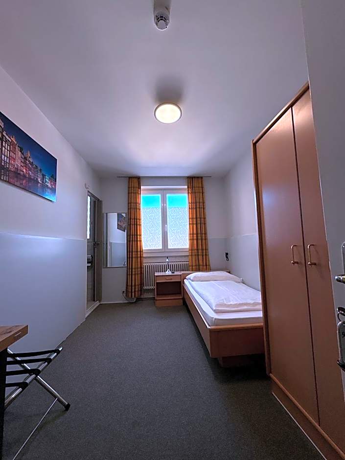 Photo 1 of 4 of Single Room with Private Bathroom