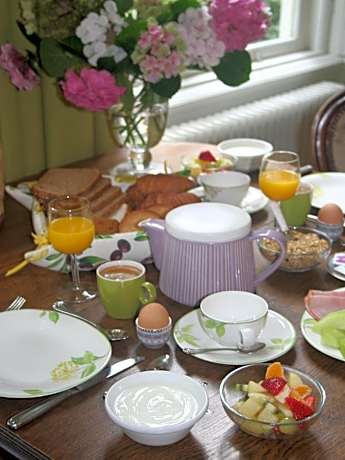 Classic Room with Garden View - Ground Floor