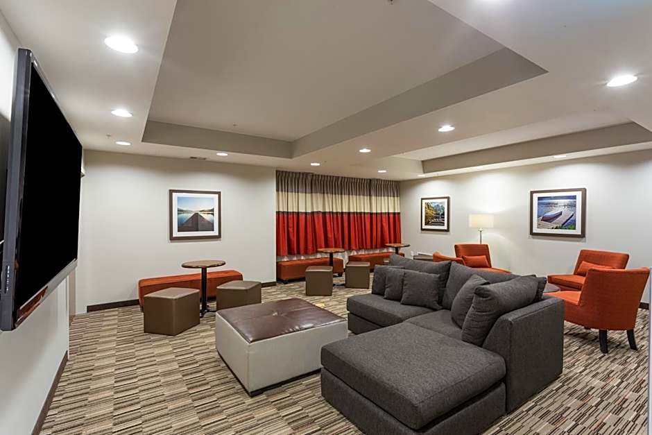 Microtel Inn & Suites By Wyndham Fort St John