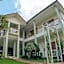 Aleyra Hotel and Villa Garut