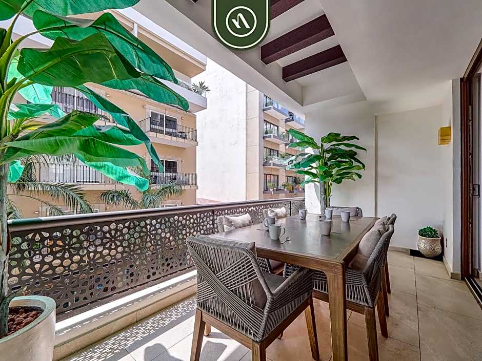 Luxury 2BR Condo in Romatic Zone - Rooftop Pool