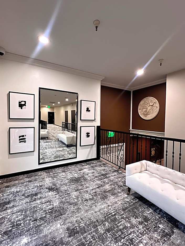 Ramada by Wyndham Tukwila Southcenter