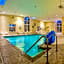 La Quinta Inn & Suites by Wyndham Milwaukee Delafield