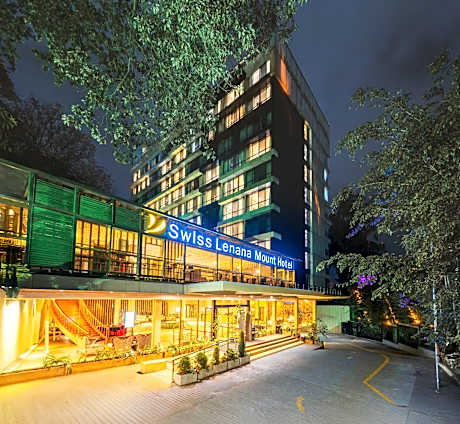 Swiss Lenana Mount Hotel