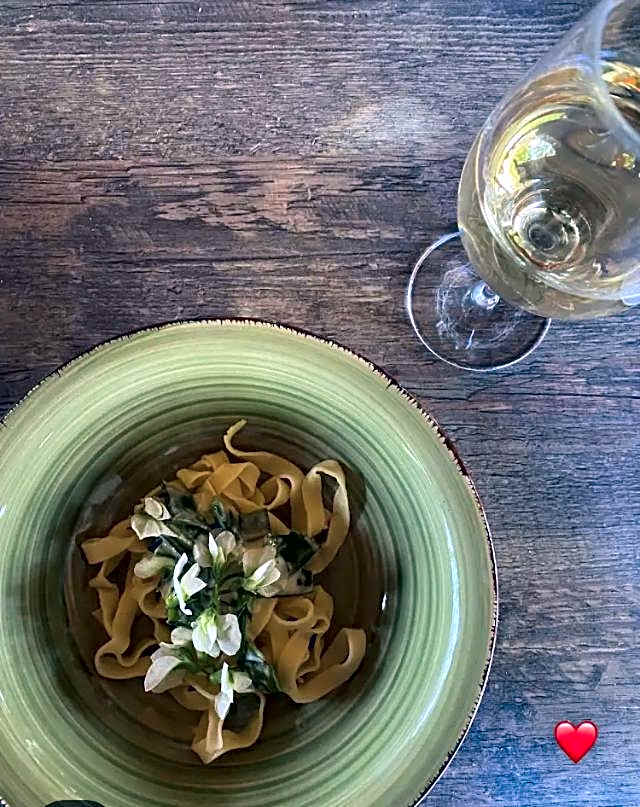 Tornácos Tanya Vendégház*** és Gasztroporta