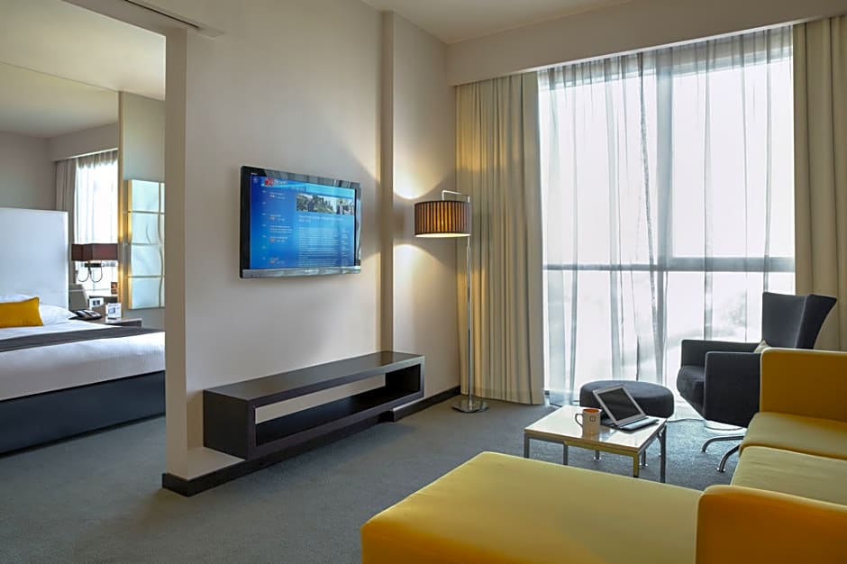 Centro Sharjah Hotel