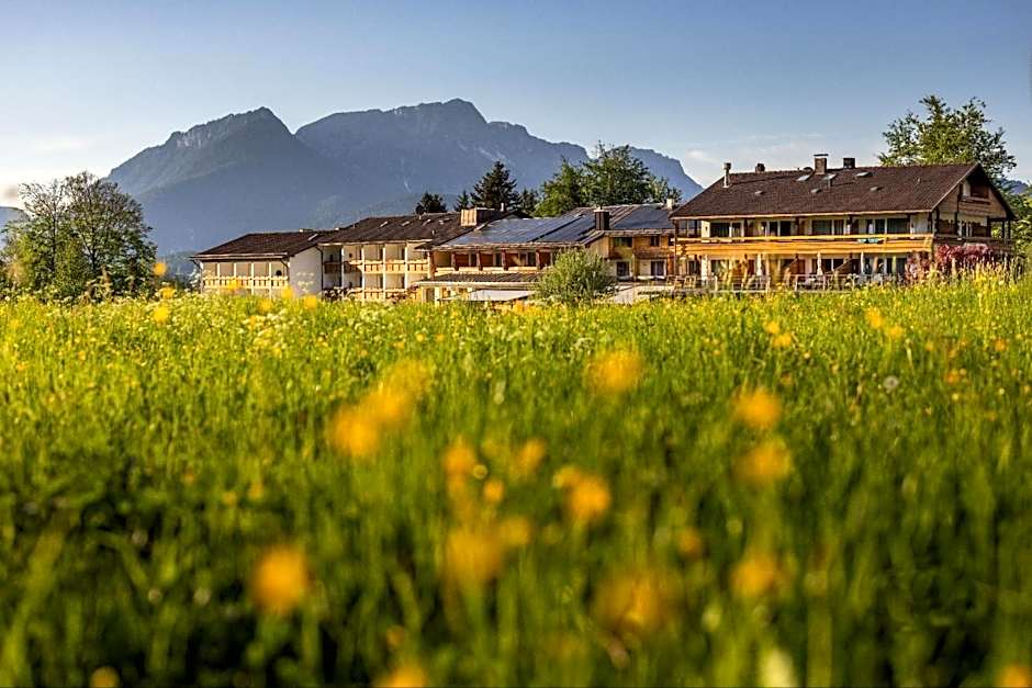 Alm- & Wellnesshotel Alpenhof
