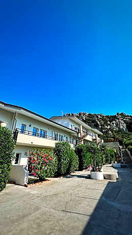 Albatros Apartments