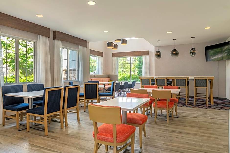 Hampton Inn Manchester Downtown