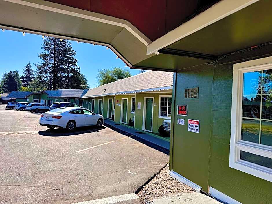 Chalet Motel