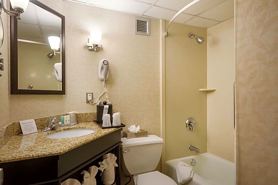 Exton Hotel and Conference Center