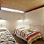 Aaryn Court Motel