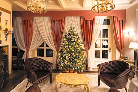 Imperial Hotel & Restaurant