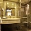 Lancaster Suites Raouche