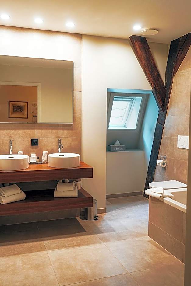 Martin's Relais