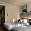 Living Place Hotel