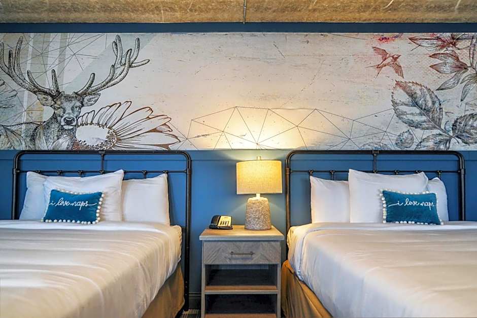 The Stella Hotel & Ballroom