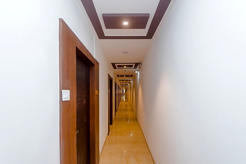 Capital O 29143 Embassy Suites