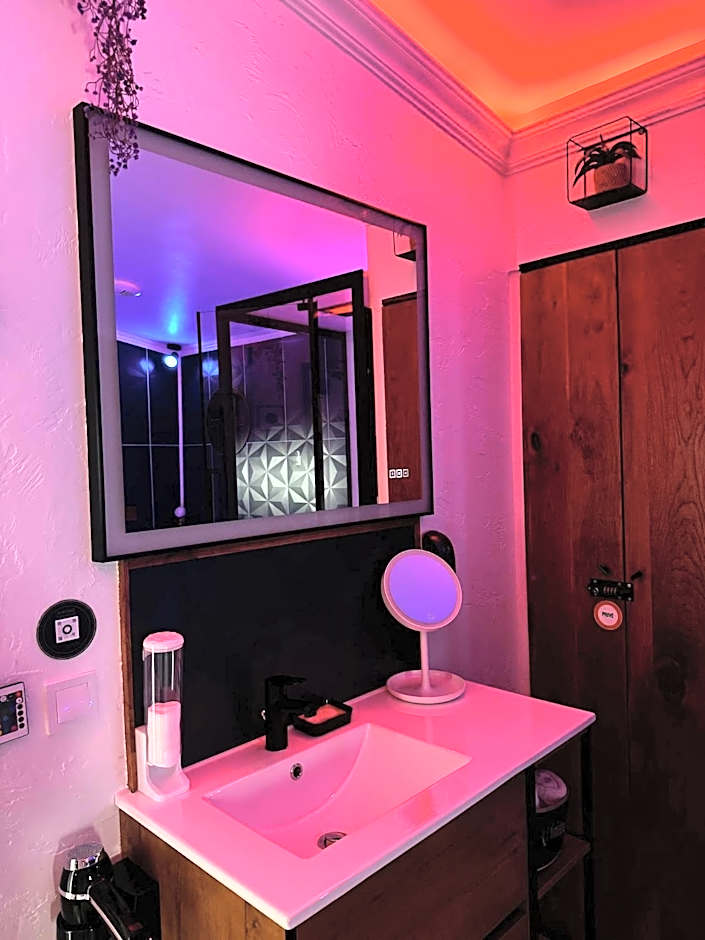 Loveroom L'1TIMISTE CDS