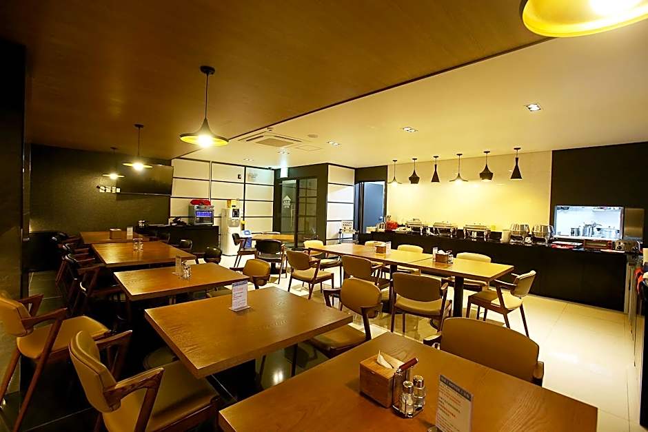 Hwaseong (Hyangnam) elga tourist hotel