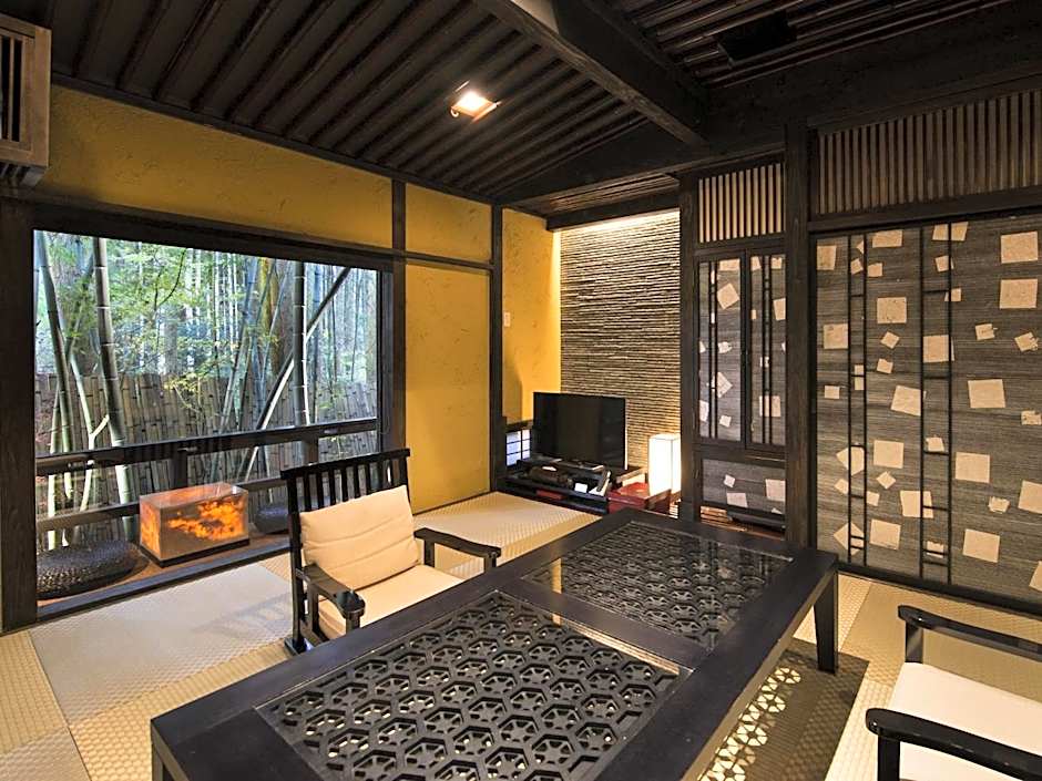 Hikyou Shirakawagensen Sansou Takefue