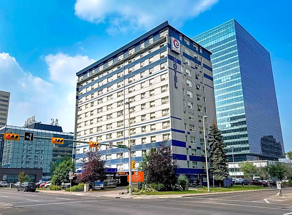 Coast Calgary Downtown Hotel & Suites by APA