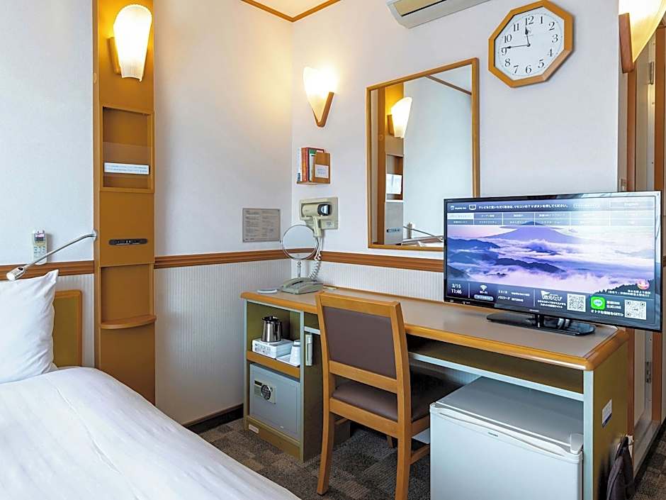 Toyoko Inn Niigata Furumachi