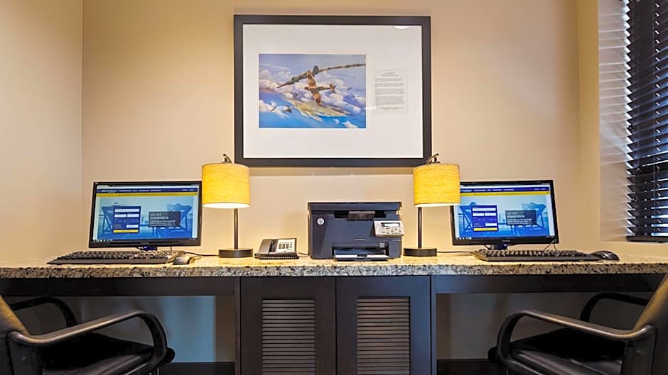 Best Western London Airport Inn & Suites