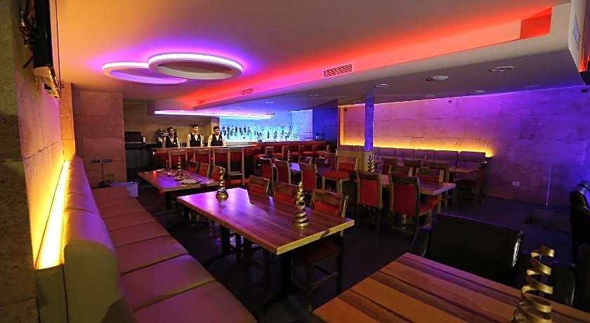 Jounieh Suites