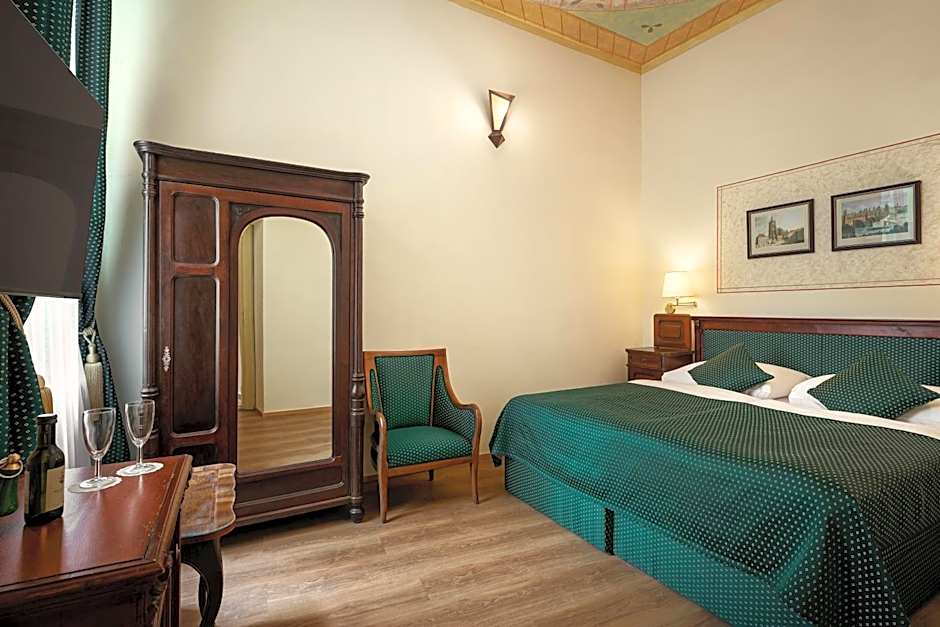 The Charles Hotel