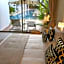 Zee Luxury Boutique Hotel