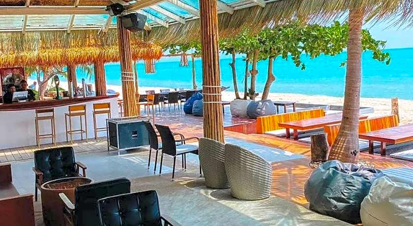 Hotel Villa Aokhanom Beachfront