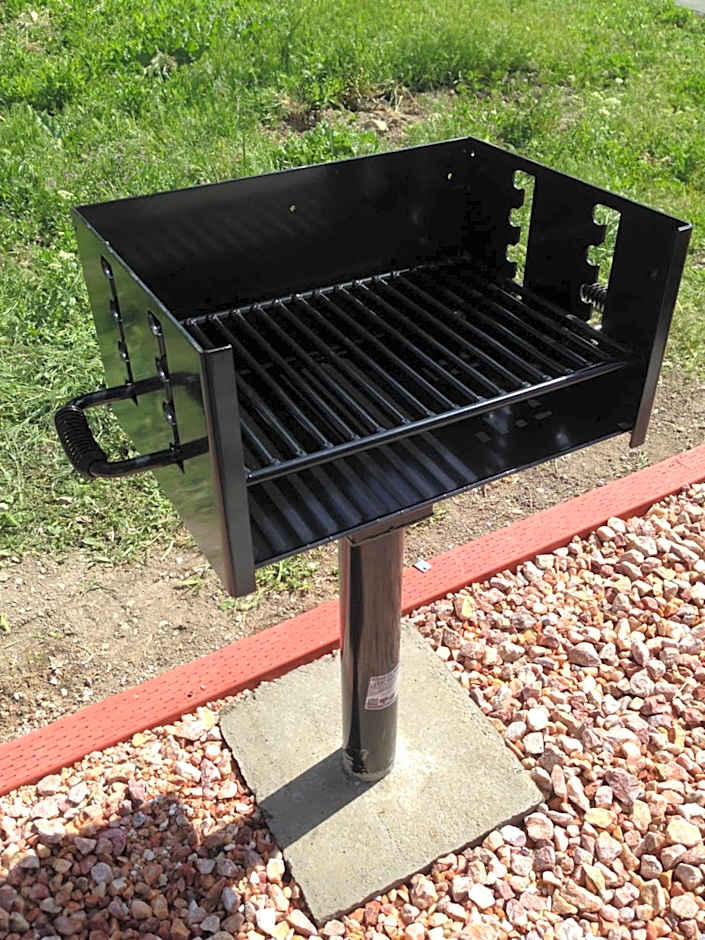 Days Inn by Wyndham Lake Point