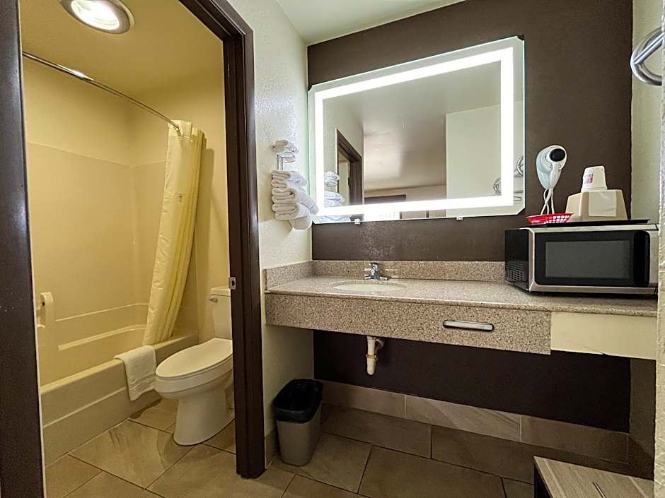 Budget Inn
