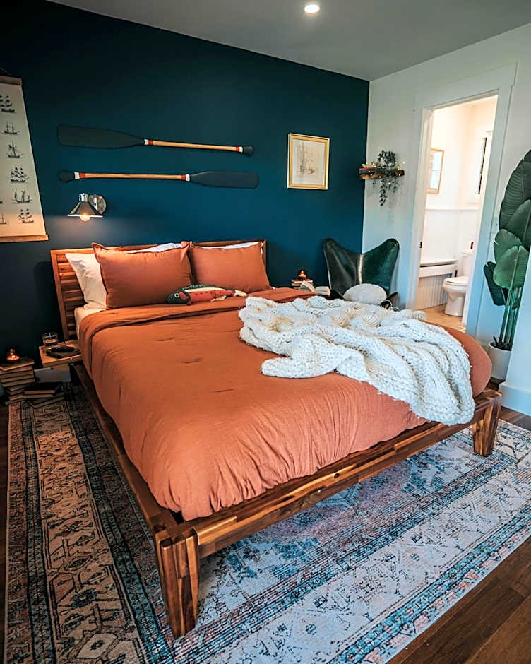 The Willow, Catskill