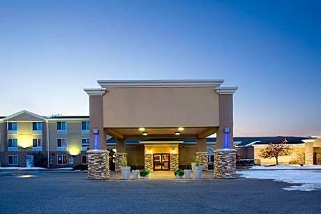 Holiday Inn Express Hotel & Suites Lexington By IHG