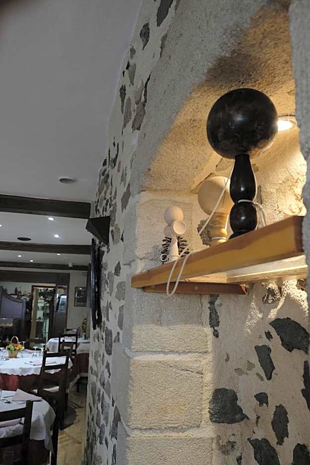 Le Bilboquet